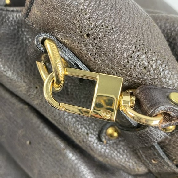 RARE MAHINA CROSSBODY LOUIS VUITTON - Picture 9 of 14